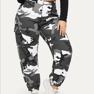 Camo pants